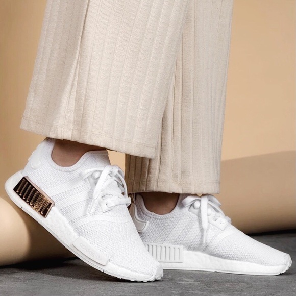 LAST☝️🤍 WMNS NMD SNEAKERS WHITE METALLIC Adidas - Picture 13 of 15